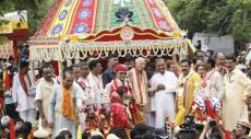 New Delhi's Hauz Khas Temple Celebrates Car Festival