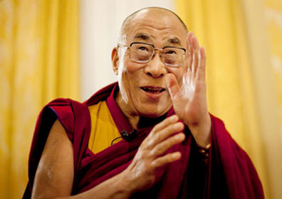 Dalai Lama gets Mahatma Gandhi peace prize