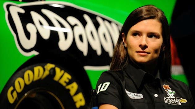 Danica Patrick finishes 38th in Daytona 500