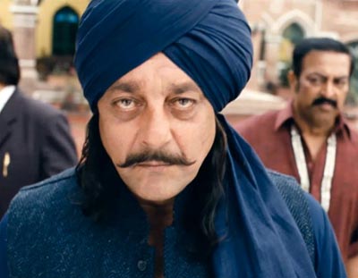 Sanjay Dutt dons his father's 'Mujhe Jeene Do' look for 'Son of Sardar'