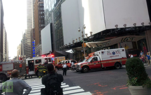 New York Gunman Kills One, Injures 10; Shot Dead - FacenFacts