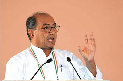 Two power centres an 'ideal model' for future: Digvijay Singh