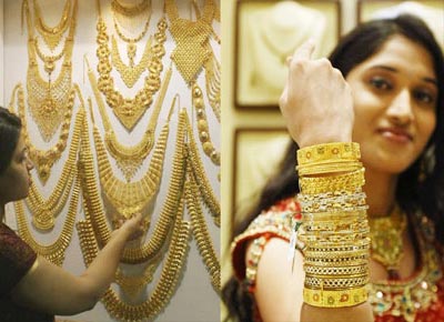 Gold prices in India hit lowest level in 2 years, Rs 25,500 per 10 ...