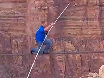 Nik Wallenda, 'King of the High Wire' defies death with tightrope walk over Grand Canyon