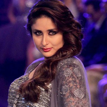 Kareena Kapoor walks the ramp at Lakme Fashion Week