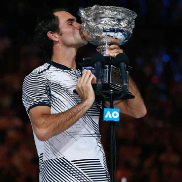 Roger Federer defeats Rafael Nadal in the Australian Open, wins 18th Grand Slam title