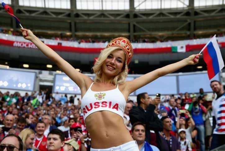 Hottest FIFA World Cup 2018 Fans: Sexy Pictures