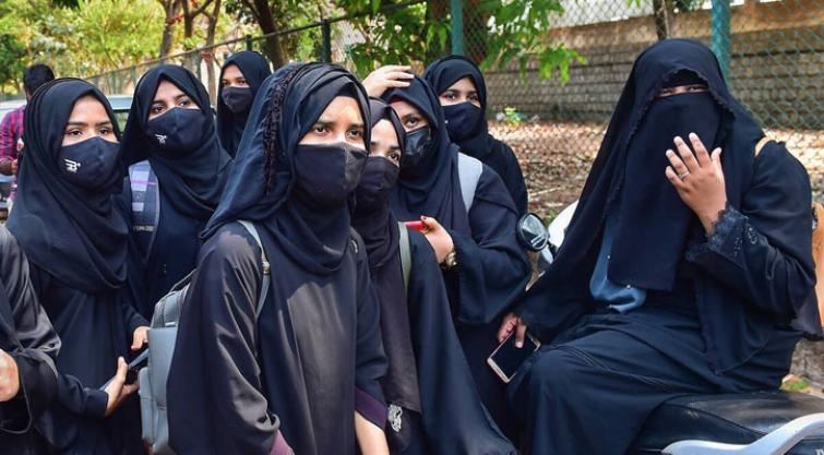 Hijab Ban In Srinagar's Vishwa Bharti College