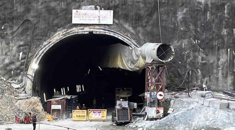 Uttarakhand Tunnel Collapse: Trapped Workers Smile For The Camera As First Visuals Arrive