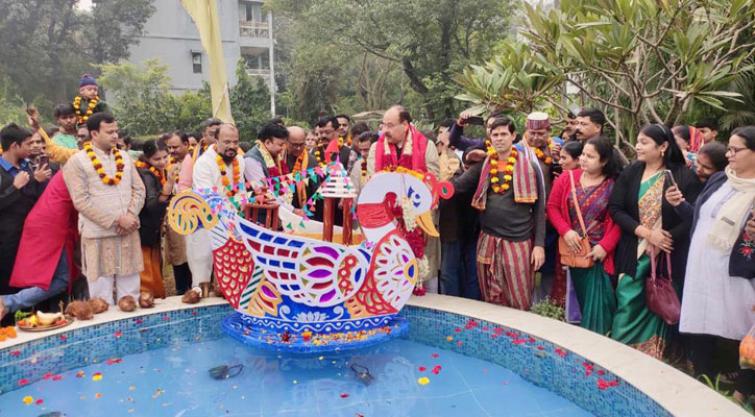 Delhi's Hauz Khas Jagannath Temple Hosts Boat Sailing Ceremony