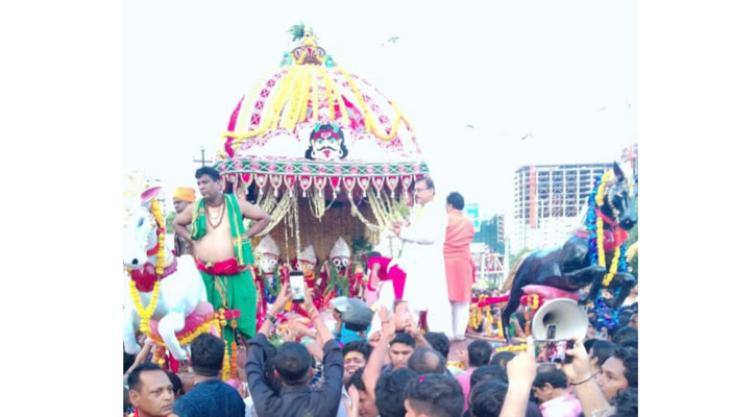 NOIDA Jagannath Temple Hosts Car Festival